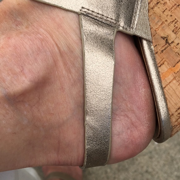 Gold sandals with bling! - Picture 9 of 10